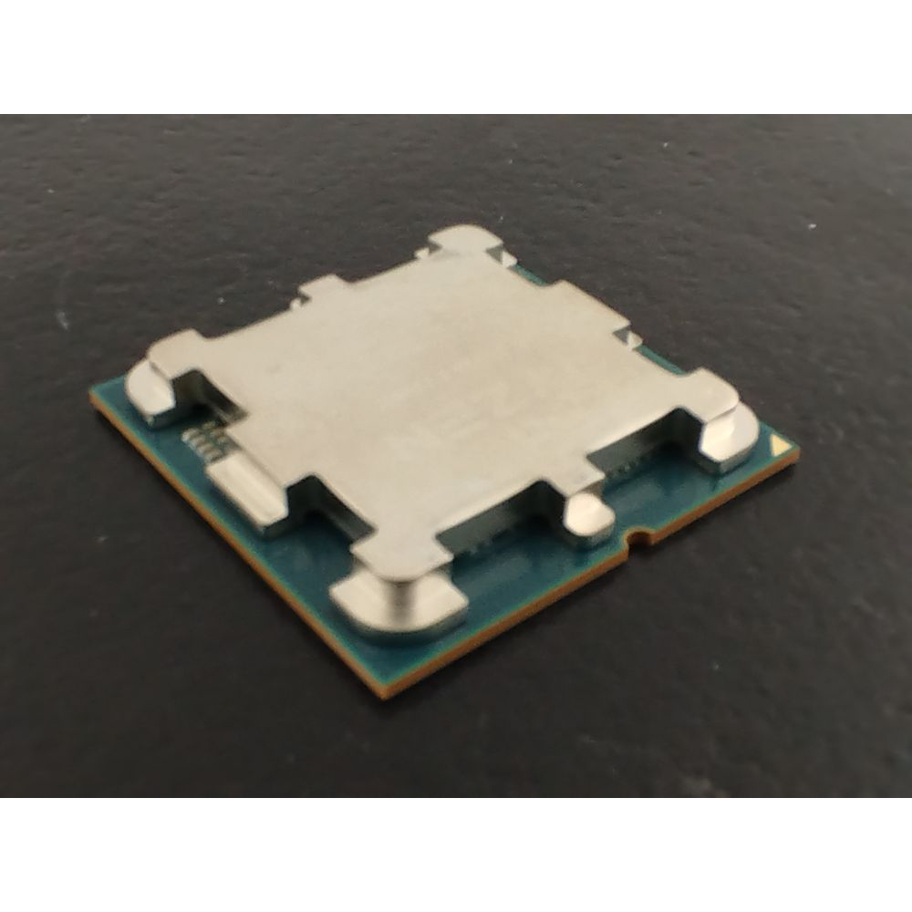 Процессор AMD Ryzen 9 7900X Фото 9