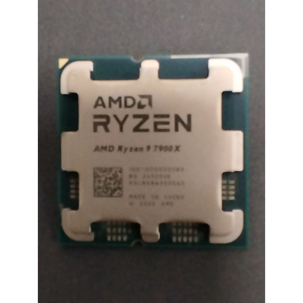 Процессор AMD Ryzen 9 7900X Фото