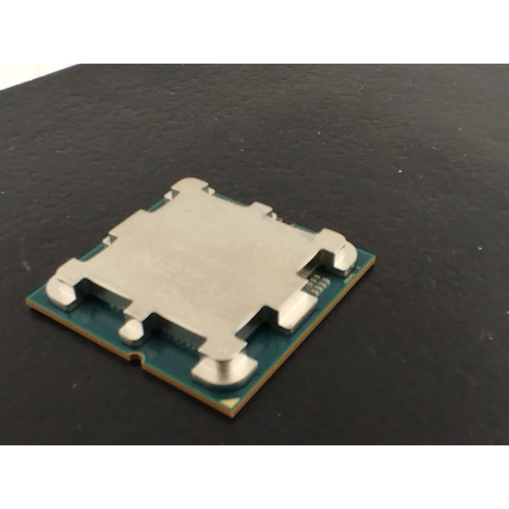 Процессор AMD Ryzen 9 7900X Фото 6