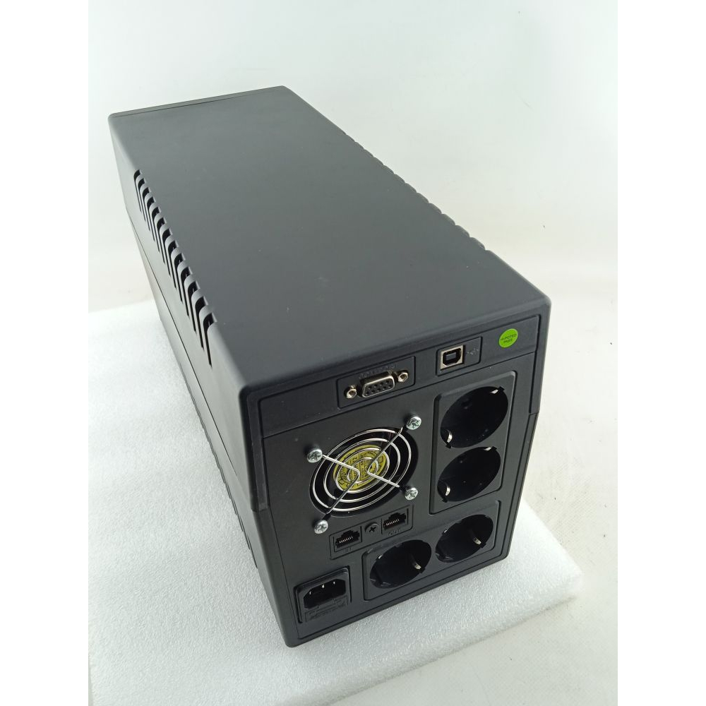 Источник бесперебойного питания Digitus 1500VA DN-170075 Фото 1