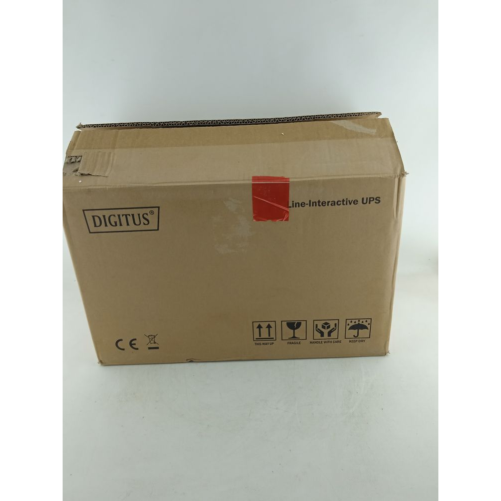 Источник бесперебойного питания Digitus 1500VA DN-170075 Фото 3