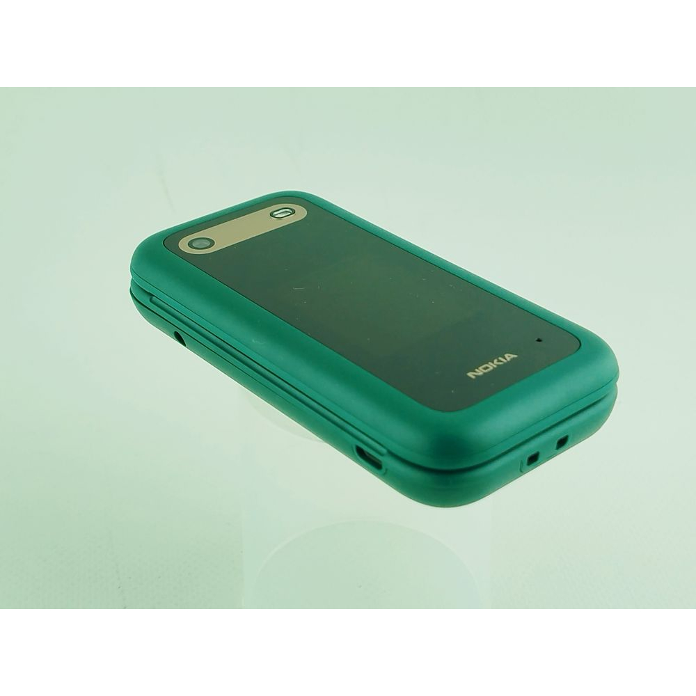 Мобільний телефон Nokia 2660 Flip Green зображення 4