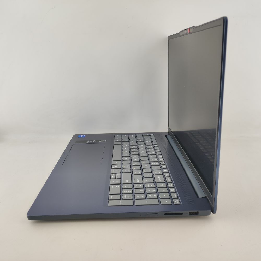Ноутбук Lenovo IdeaPad Slim 3 16IRH10 (83K2003LRM) зображення 3