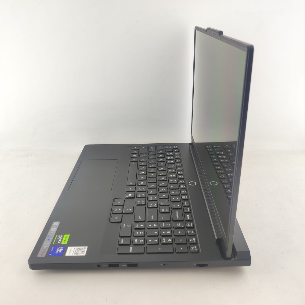 Ноутбук Lenovo Legion Pro 7 16IAX10H (83F5009PRA) зображення 4