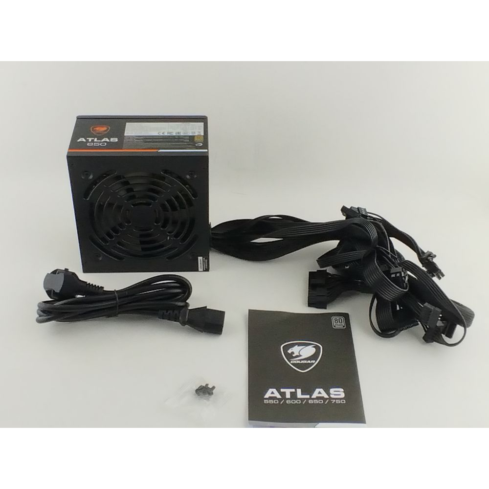 Блок питания Cougar 650W Фото