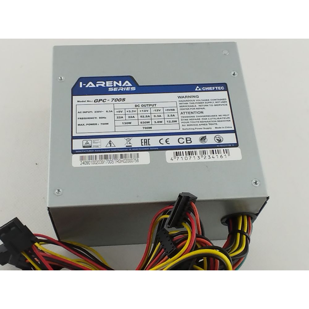 Блок питания Chieftec 700W Фото 2