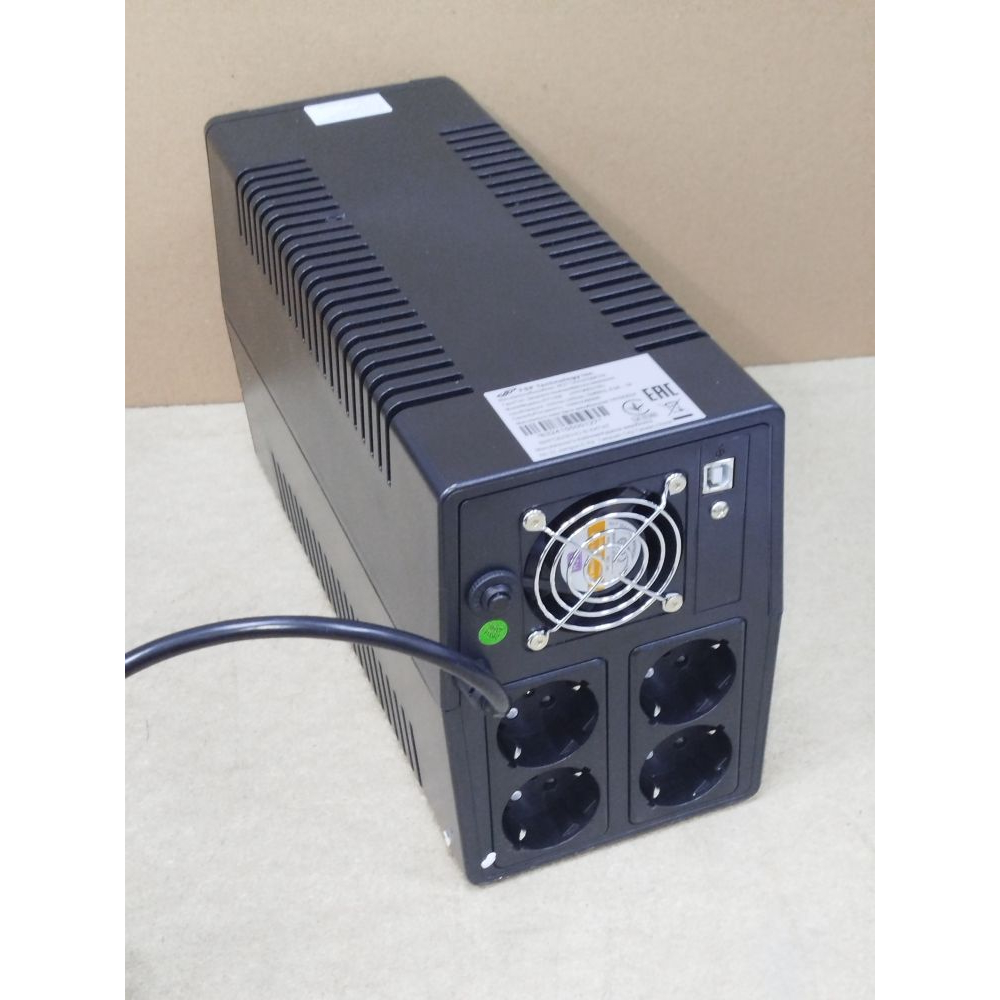 Источник бесперебойного питания FSP iFP-1500 Фото 1
