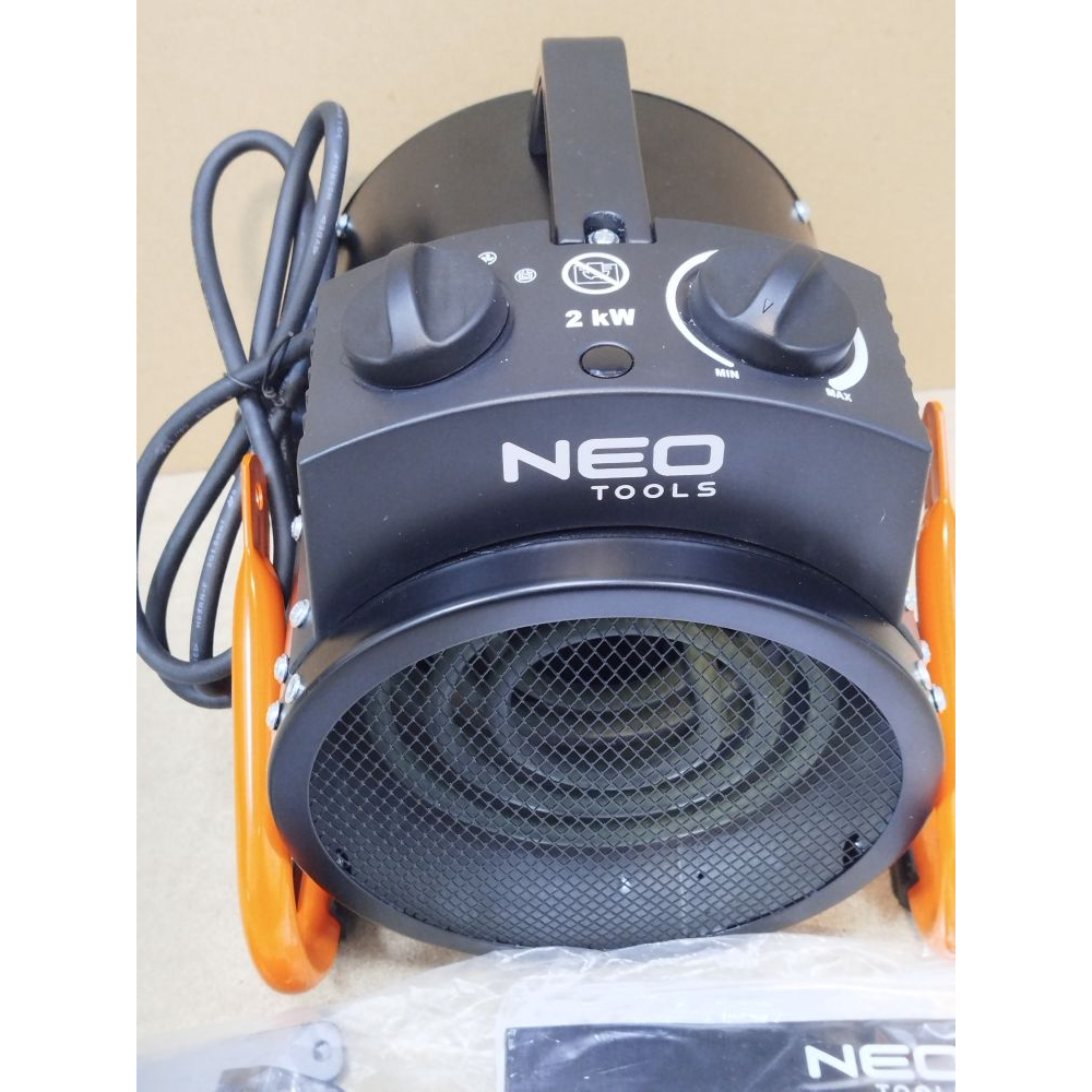 Обогреватель Neo Tools TOOLS 2 кВт, IPX4 Фото 1