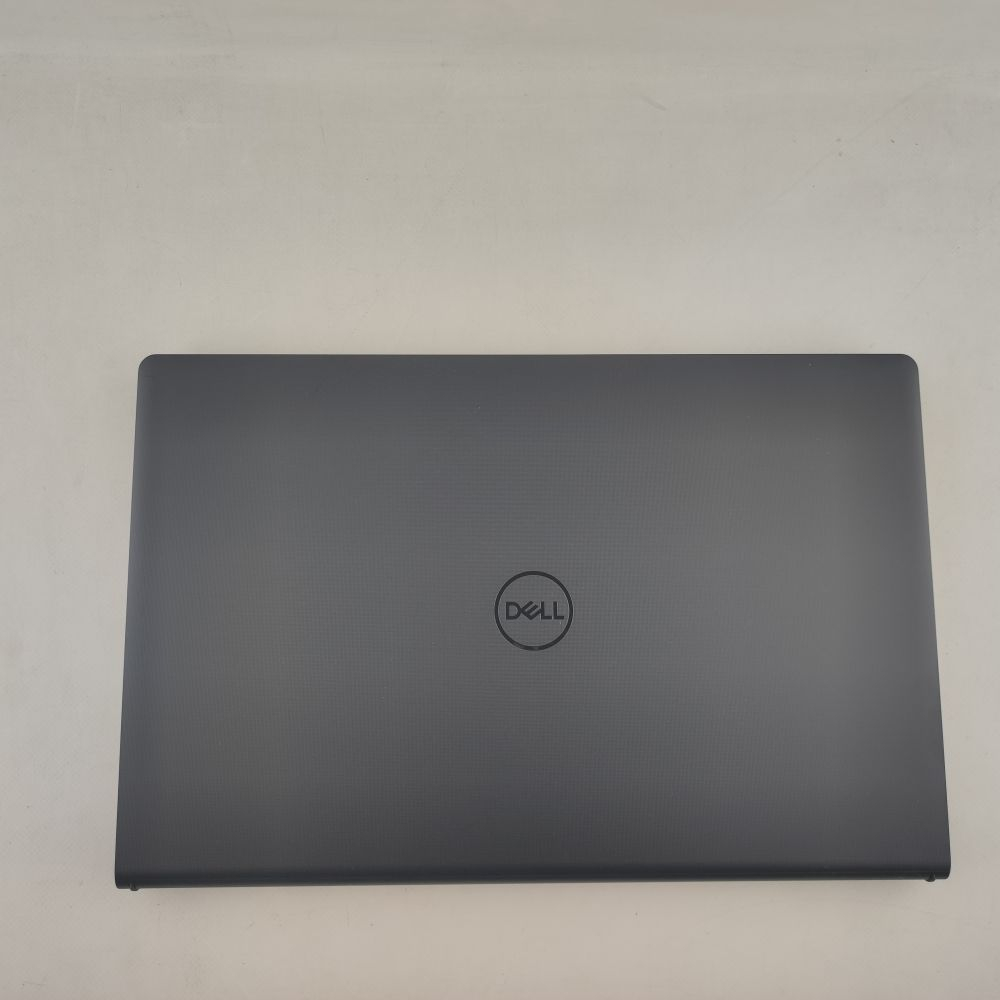 Ноутбук Dell Vostro 3530 Фото 3