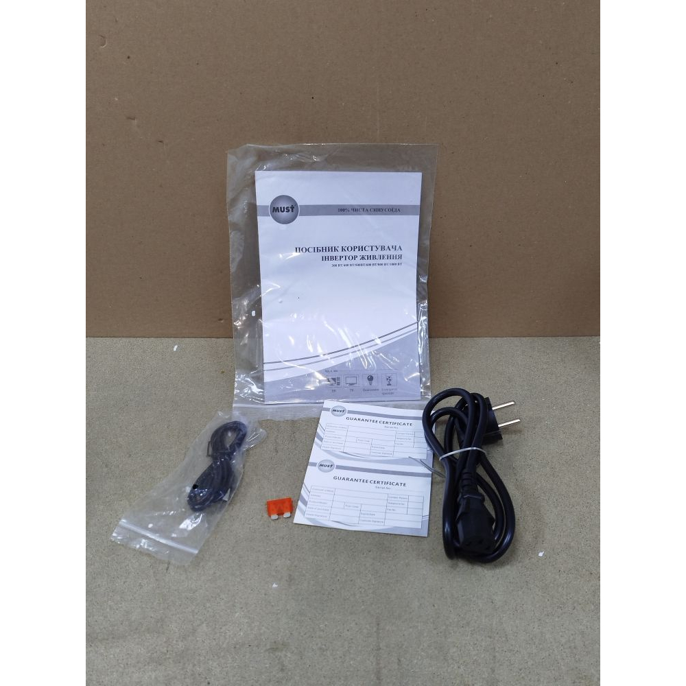 Инвертор Must 1000W, 12V Фото 2