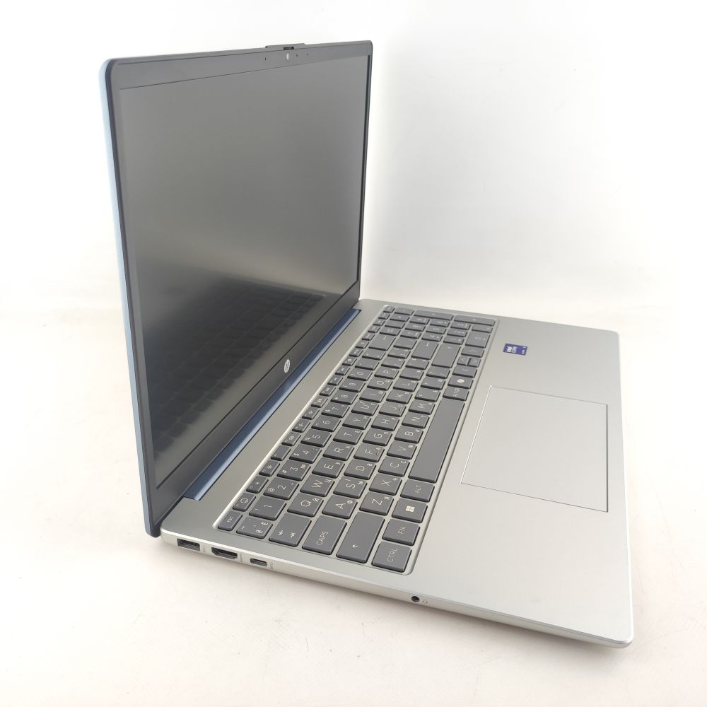 Ноутбук HP 15-fd2001ua Фото 2
