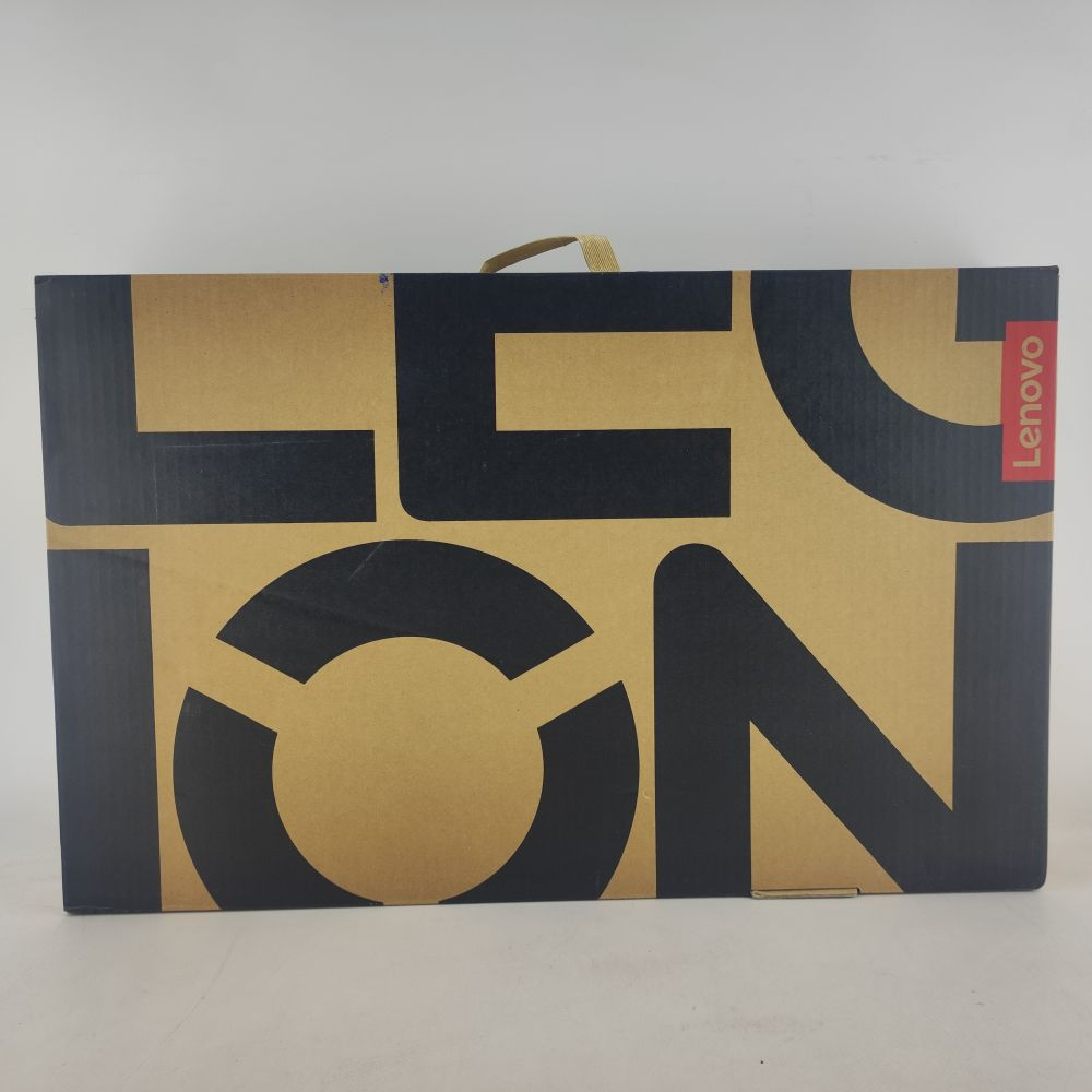 Ноутбук Lenovo Legion Pro 5 16IAX10H (83LU001ERA) зображення 10