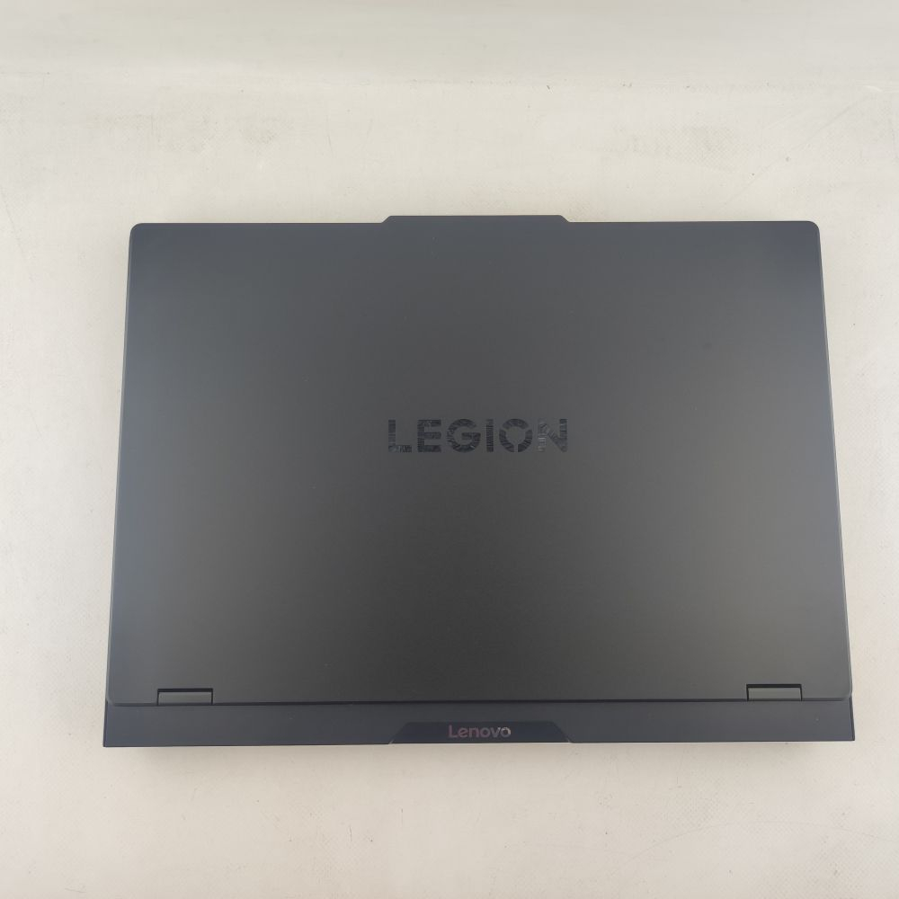 Ноутбук Lenovo Legion Pro 5 16IAX10H (83LU001ERA) зображення 6