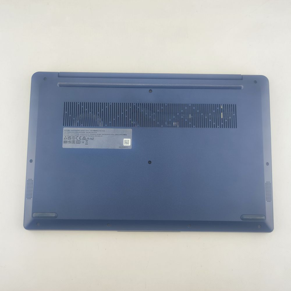 Ноутбук Lenovo IdeaPad 3 15IAU7 (82RK018XRA) зображення 3