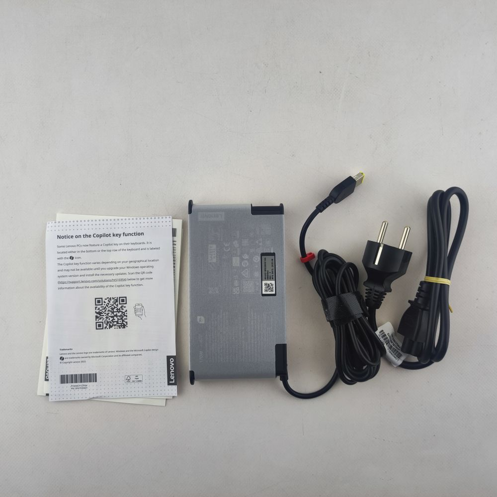 Ноутбук Lenovo LOQ 15ARP9 (83JC00N6PB) изображение 7